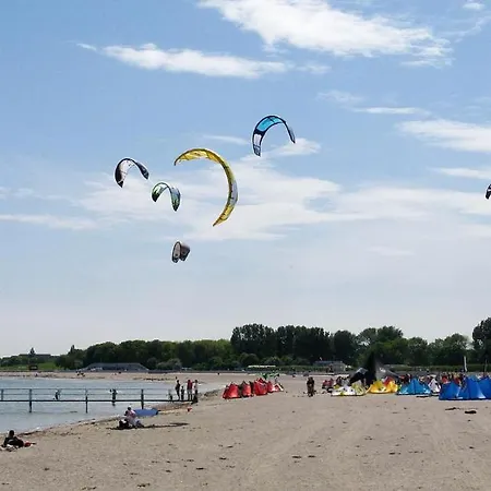 Great - Near - Cph Apartman *