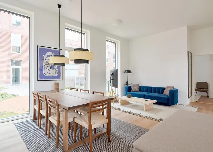 Great - Near - Cph *